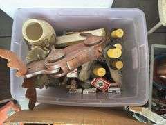 Five boxes of miscellaneous home decor