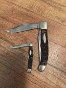 2 Western folding knives