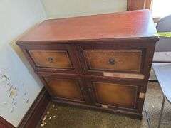 Majestic console radio and record player 16 x 35