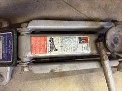 2 ton floor jack