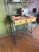 Kitchen bakers rack