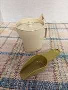 5 vintage Tupperware items