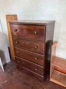 14D x 28L x 42H 4 drawer dresser