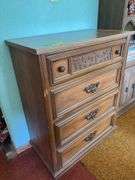18D x 34L x 42H four drawer dresser No contents