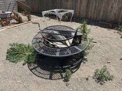 Metal fire pit with swing away top
