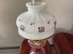 Aladdin kerosene lamp with pink Lincoln drape font, #23 burner, shade and correct chimney