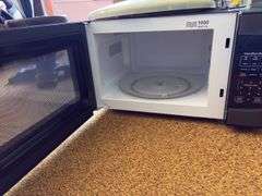 Hamilton Beach 1000W microwave