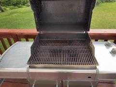 Weber Genesis NATURAL GAS stainless steel 3 burner grill, NOT LP!!!