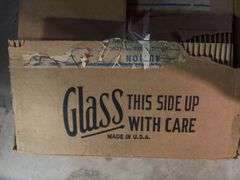 8 clear glass 1 gallon bottles, appear new