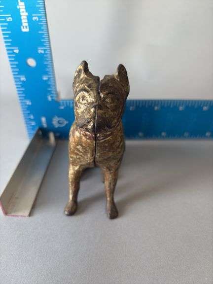Cast iron bulldog bank image