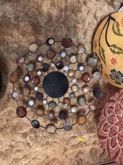Four art deco bowls and balls to put in them