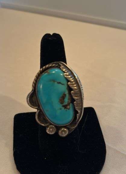 Vintage Turquoise ring marked M, size approximately 9 image
