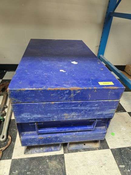 Kobalt gang box 20 x 32 x 16" image