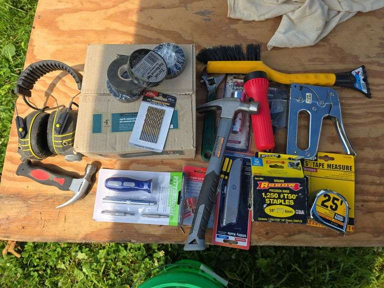 Hand tools, etc as shown image
