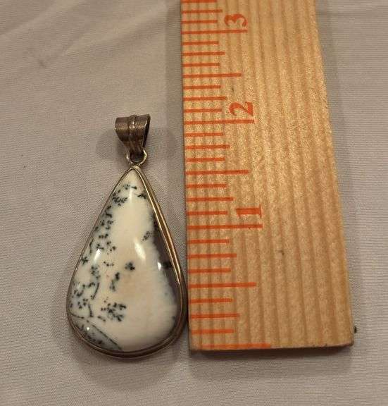 White Dendritic Jasper pendant image