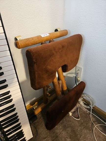 Padded Kneeling Chair with Rollers