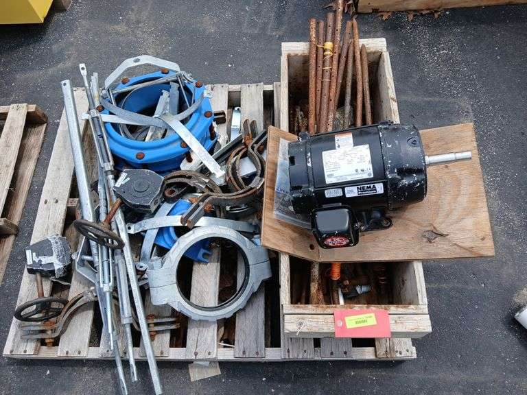 Pallet elec motor unknown cond, form stakes, pioe flanges etc... see photos image
