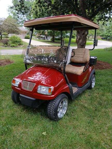2010 Club Car limited edition golf car New batteries in 2023, new upholstery, new carpet, canopy, windshield, screen enclosure SN PH1027 - 107540 Excellent Condition!! image