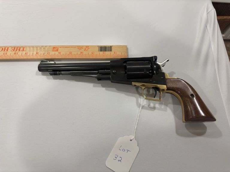 Sturm Ruger & Co Ruger revolver model old army 3 screw S#140-01746 cal .45 image