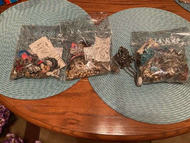 Bags of broken jewelry image