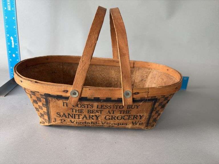Cardboard and wood handled basket with Viroqua, Wisconsin advertising image
