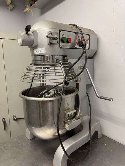 Pesto Commercial mixer- does not turn on image