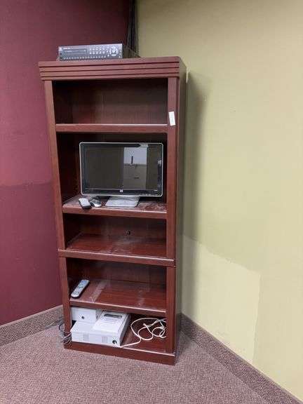 Bookcase with contents image