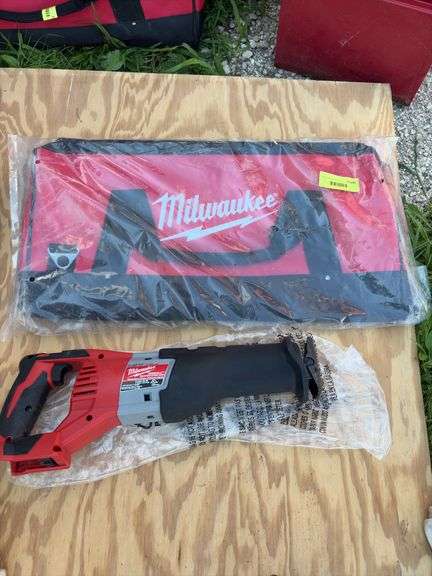 NEW Milwaukee tool bag and sawzall reciprocating saw, bare tool image