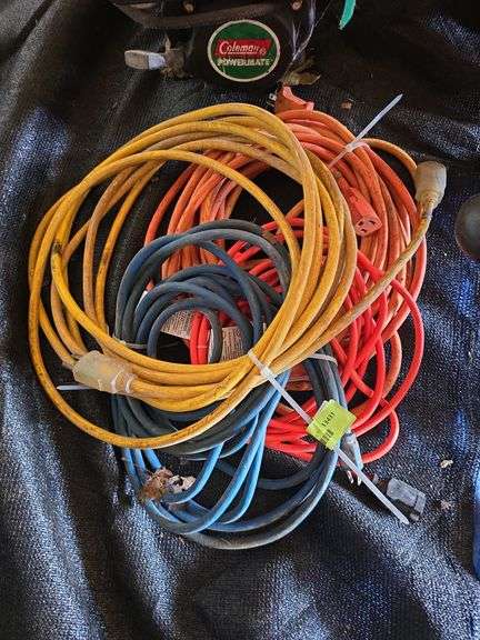 Drop cords image