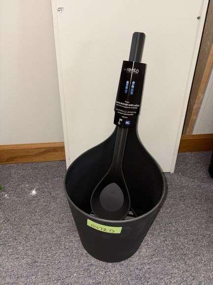 Rento sauna bucket and ladle