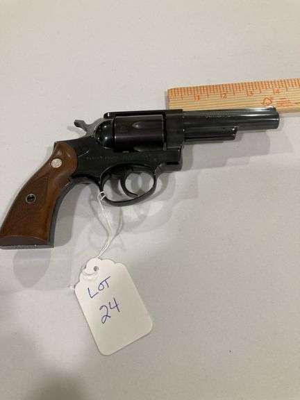 Strum Ruger & Co, model Police Service-Six, S#152-22462, cal .357 mag.  This gun has printed on it:  Made in the 200th year of American Liberty image