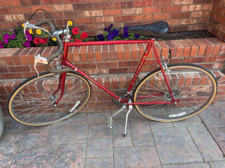 Azuki Men’s Bike