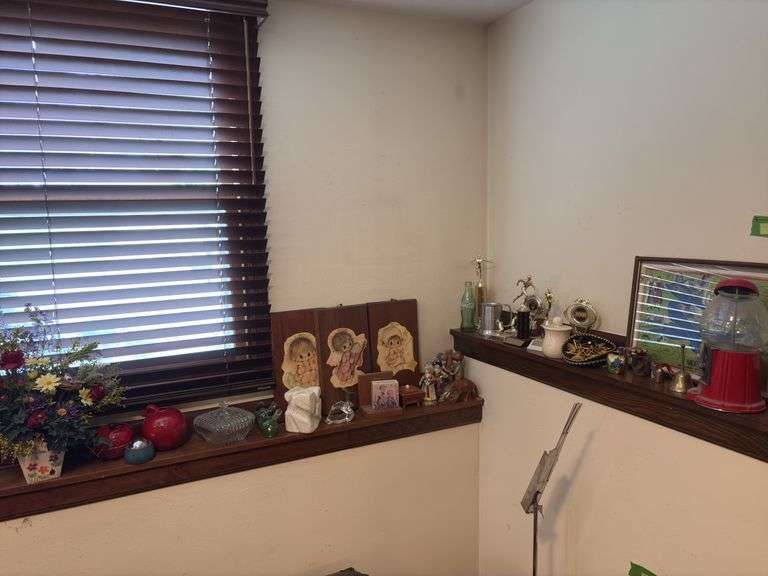 Gumball machine, trophy, knick knacks, candy dish and more image