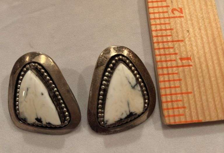 Sterling White Buffalo pierced earrings image