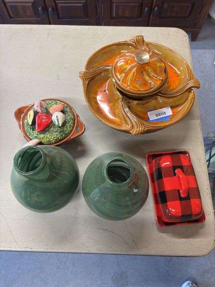 Ceramic kitchen wares and two art glass vases image