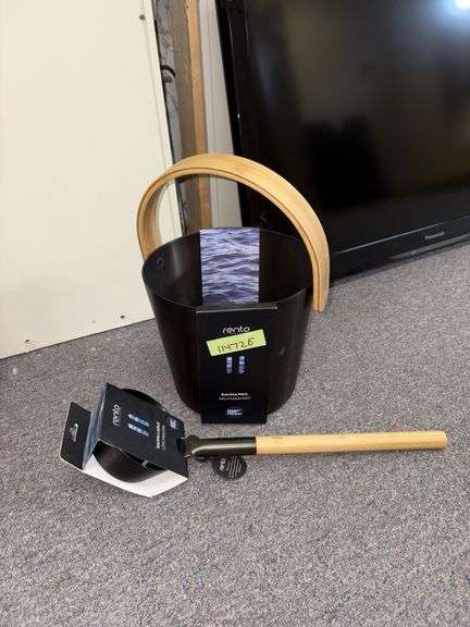 Rento sauna bucket and ladle made of aluminum and bamboo
