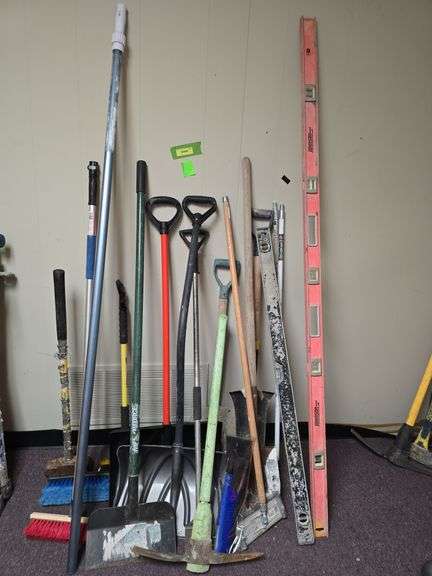 Long handled tools of all kinds as shown image