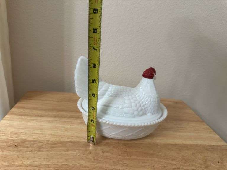 Milk glass hen on nest