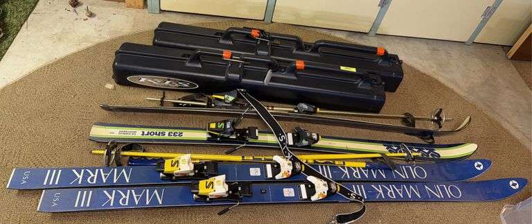 2 pr downhill skis Olin Mark 180F22765, KR 233 Short, 2 pr ski poles and 2 K.I.S. hardside ski travel cases image
