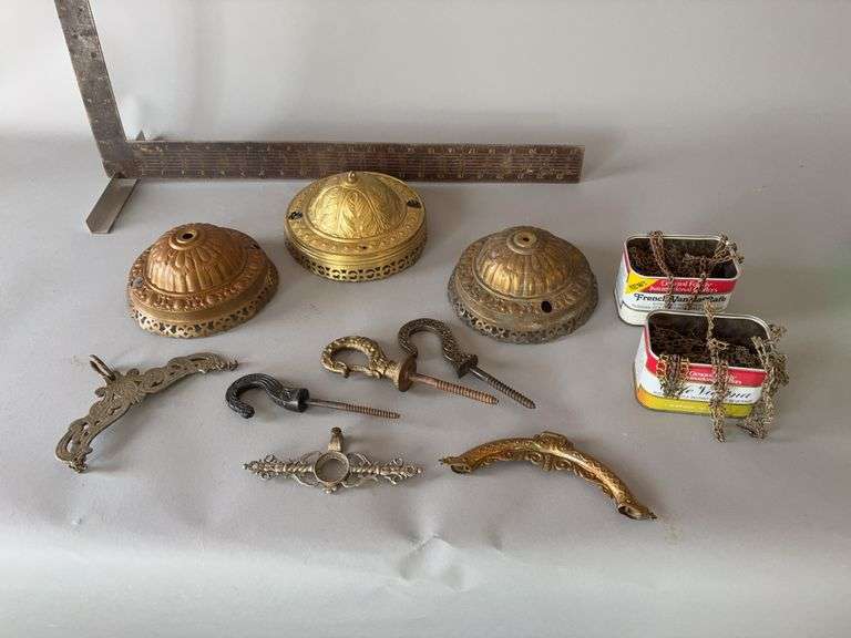 Various lamp parts image