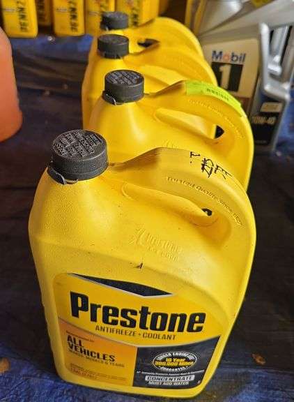 (4) 1 gallon jugs Preston’s antifreeze, 1 partial image