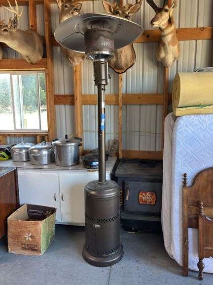 Living accents Propane outdoor patio heater - does not include a propane tank, good condition image