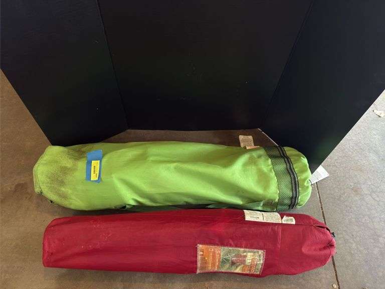 One oversized bag chair and one regular size bag chair image