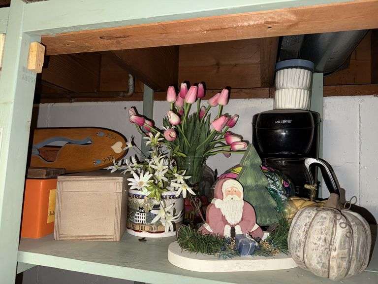 Mr Coffee, Santa, artifical flowers, wood decor items etc... image