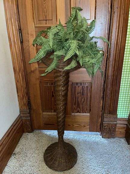 37" tall wicker plant stand image