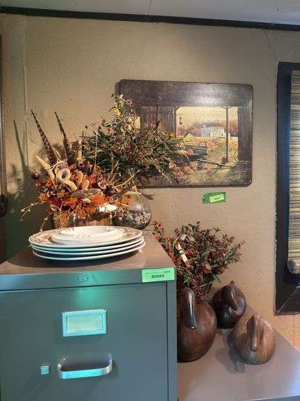 Wood and ceramic duck decoys and other decor items image