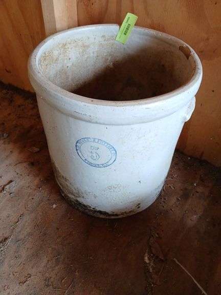 Buckeye 5 gallon crock image