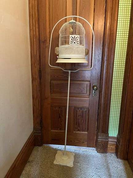 Bird cage and stand image