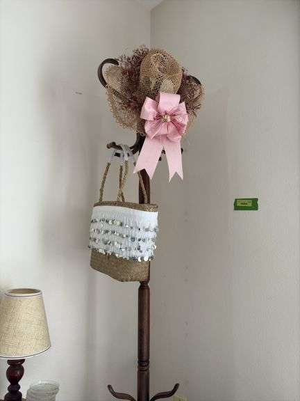 Hall tree, side table, table lamp and decor Hall tree has a broken arm