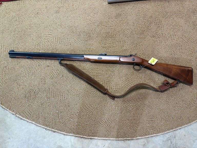 Thompson Center 50 cal Pennsylvania Hunter muzzle loader w/ leather sling image